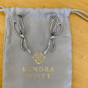 Kendra Scott Bow earrings